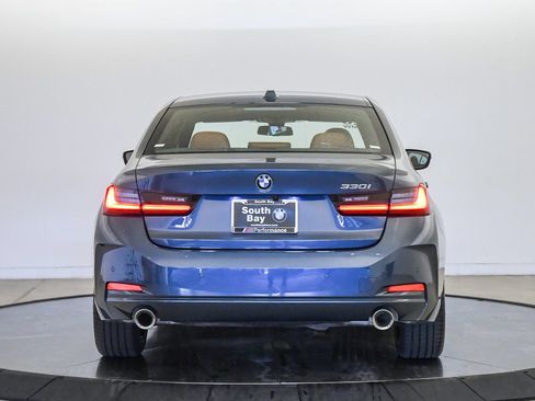 Used 2026 BMW 330i Sedan RWD image 3