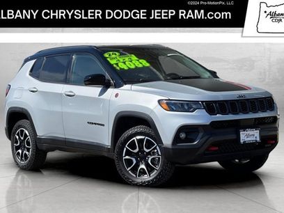Used 2024 Jeep Compass Trailhawk