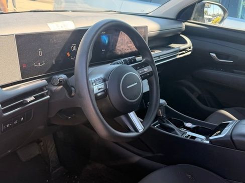 Used 2025 Hyundai Tucson SEL FWD image 5
