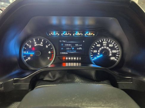 Used 2016 Ford F150 XLT w/ Equipment Group 302A Luxury AWD/4WD image 33