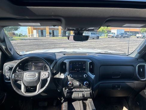 Used 2021 GMC Sierra 2500 Denali w/ Denali Ultimate Package AWD/4WD image 11