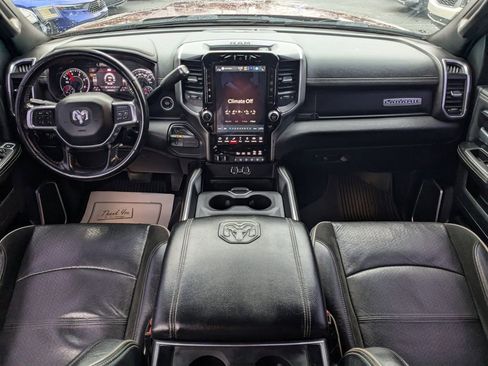 Used 2022 RAM 2500 Laramie w/ Night Edition image 15