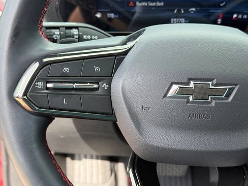 Used 2025 Chevrolet Equinox RS w/ Safety and Technology Package FWD image 15