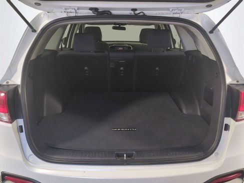 Used 2016 Kia Sorento FWD image 14