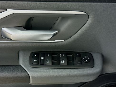 Used 2023 RAM 1500 Big Horn RWD image 21