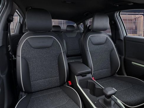 New 2025 Kia K4 GT-Line image 15