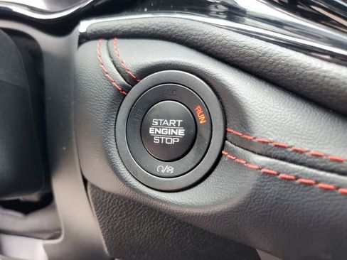 Used 2025 Dodge Durango GT AWD/4WD image 17