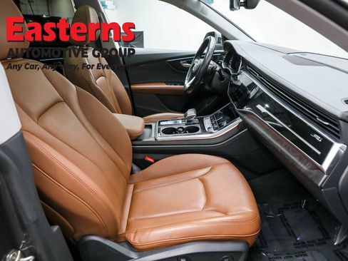 Used 2022 Audi Q8 Prestige w/ Prestige Package image 39