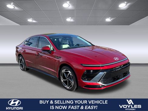 Certified 2025 Hyundai Sonata SEL image 1