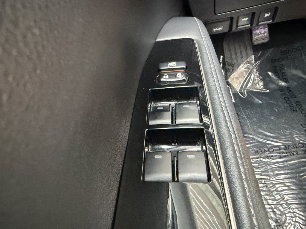 Used 2016 Lexus ES 350 w/ Navigation System Package FWD image 24