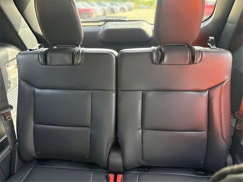 New 2025 Ford Explorer ST-Line image 27