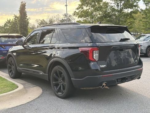 Used 2023 Ford Explorer ST-Line w/ Class IV Trailer Tow Package RWD image 2