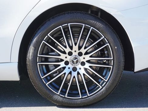 Certified 2026 Mercedes-Benz C 300 Sedan image 20