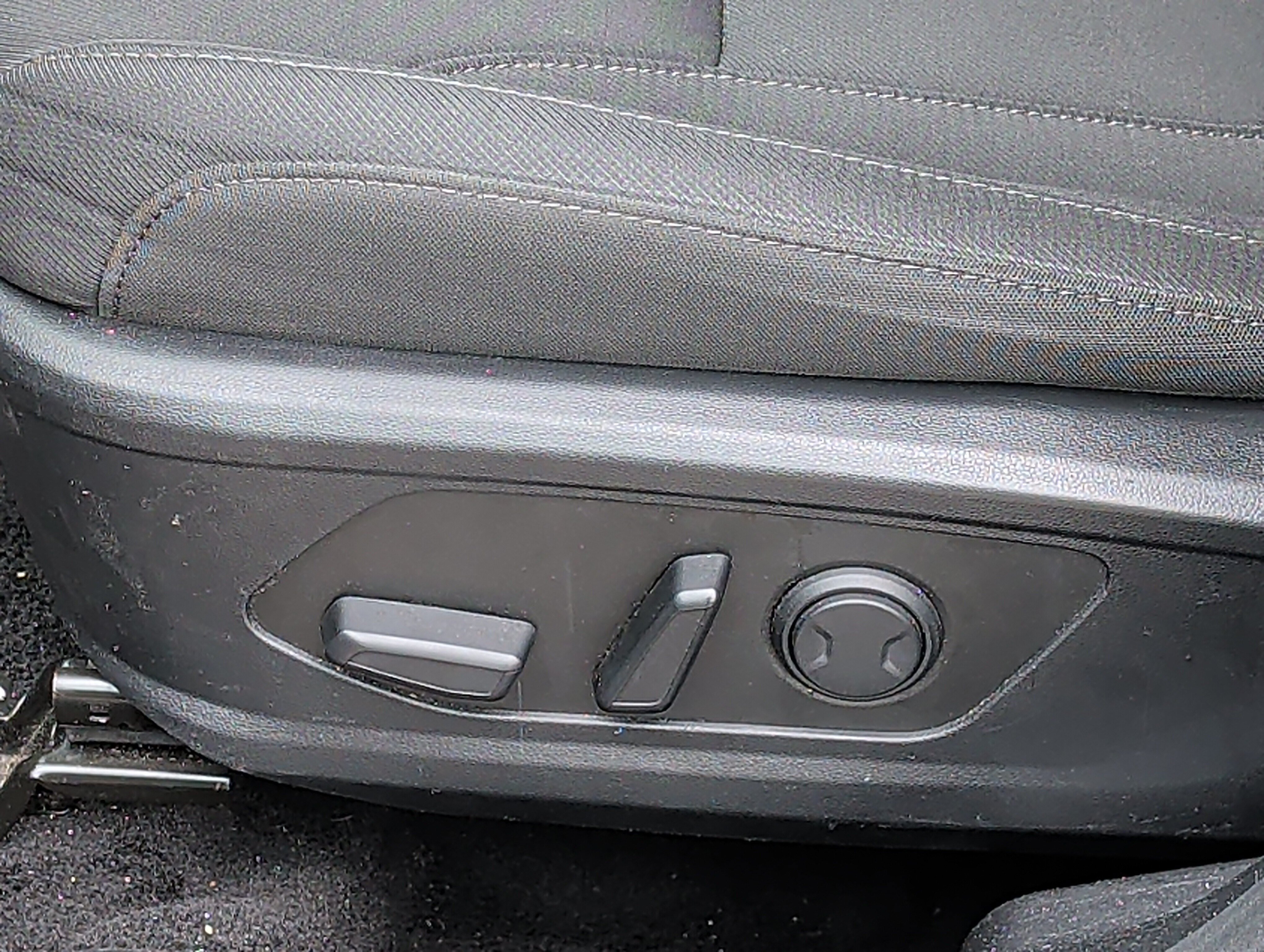 Used 2025 Hyundai Tucson SEL AWD/4WD image 19