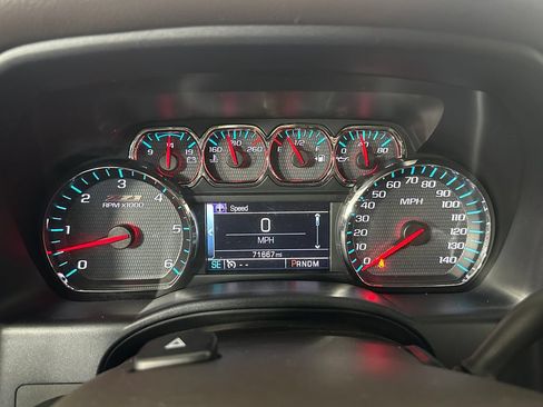 Used 2016 Chevrolet Silverado 1500 LTZ Z71 w/ LTZ Plus Package AWD/4WD image 13