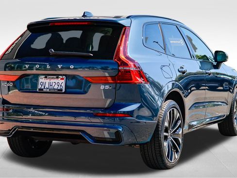 Used 2026 Volvo XC60 B5 Ultra w/ Protection Package Premier image 8