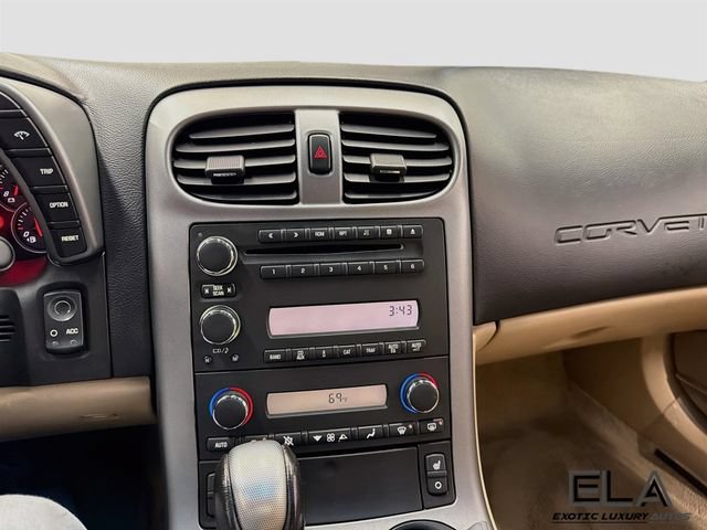 Used 2006 Chevrolet Corvette Coupe w/ Preferred Equipment Group RWD image 14