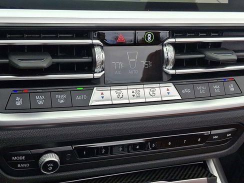 Used 2023 BMW M4 xDrive Competition w/ M Driver's Package image 16