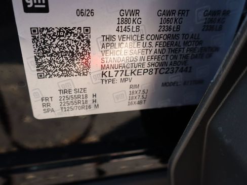 New 2026 Chevrolet Trax ACTIV w/ Sunroof Package FWD image 31
