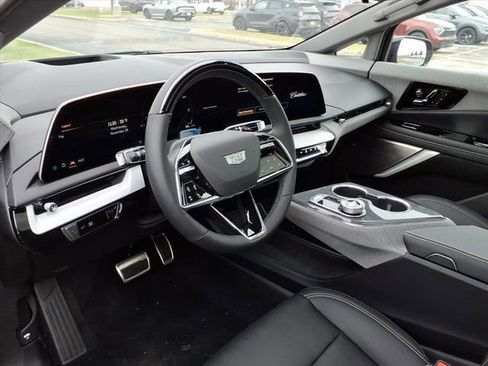 New 2026 Cadillac Optiq Sport 2 image 3