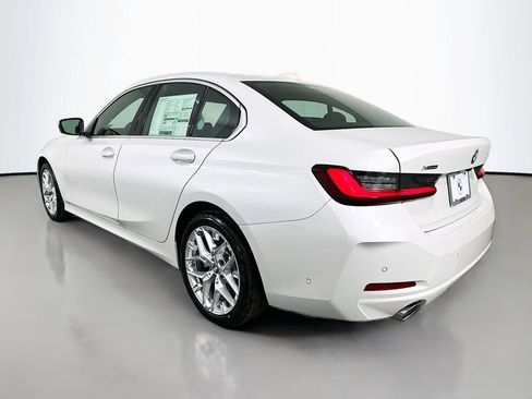 Used 2026 BMW 330i xDrive Sedan w/ Premium Package AWD/4WD image 7