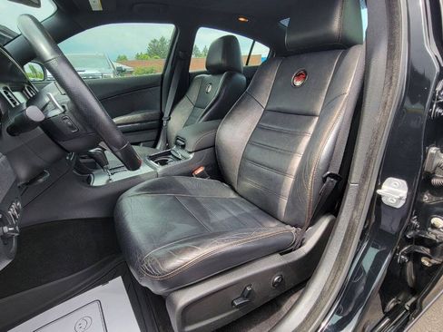 Used 2014 Dodge Charger R/T RWD image 13