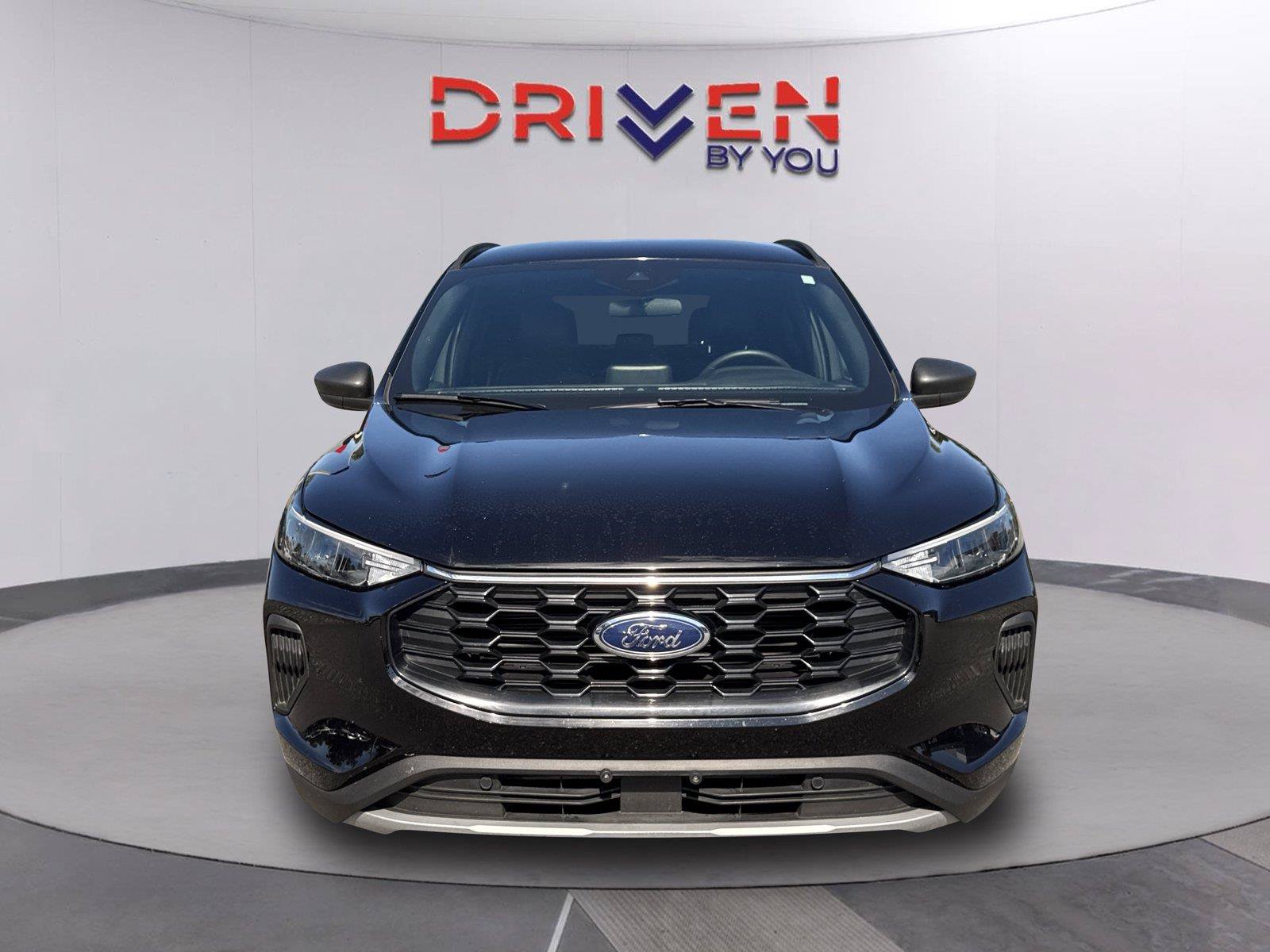 Used 2025 Ford Escape ST-Line AWD/4WD image 8