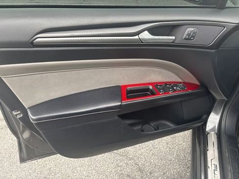 Used 2017 Ford Fusion Sport w/ Equipment Group 401A image 15