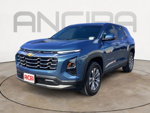 Used 2025 Chevrolet Equinox LT FWD image 9
