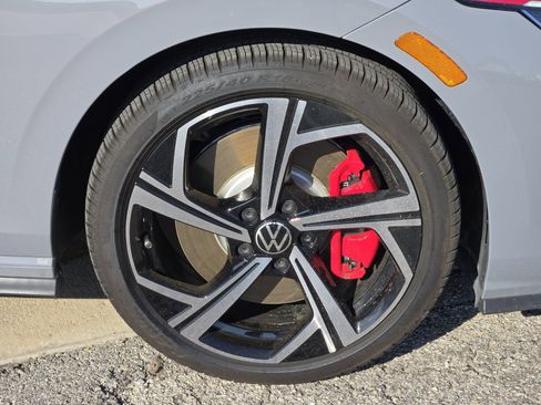 New 2025 Volkswagen GTI SE image 7