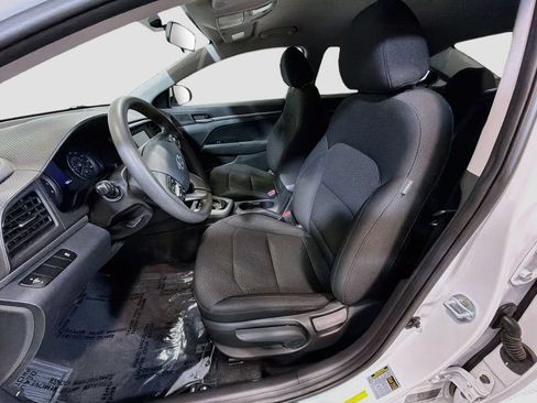 Used 2019 Hyundai Elantra SE w/ Cargo Package FWD image 21