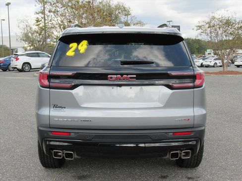 Used 2024 GMC Acadia AT4 w/ LPO, Floor Liner Package image 5