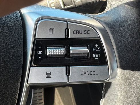 Used 2021 Kia Telluride SX w/ SX Prestige Package image 26