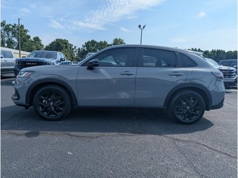 Used 2025 Honda HR-V Sport image 6