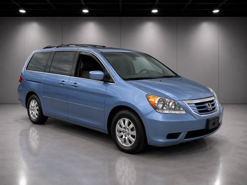 Used 2010 Honda Odyssey EX-L image 2