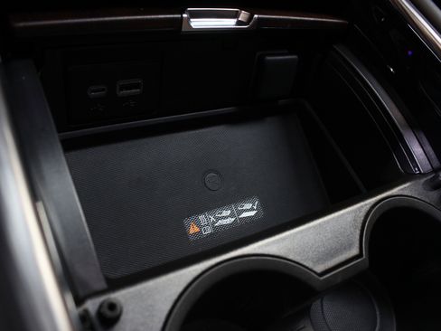 Used 2023 GMC Yukon Denali Ultimate image 81