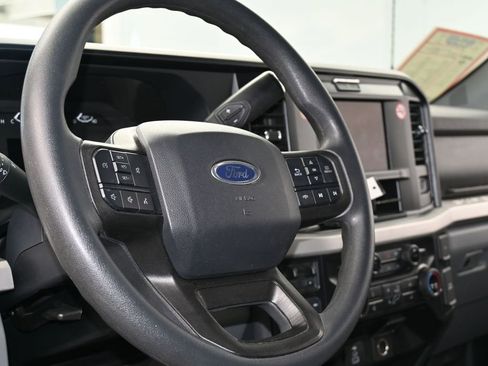 Used 2025 Ford F250 XLT image 14