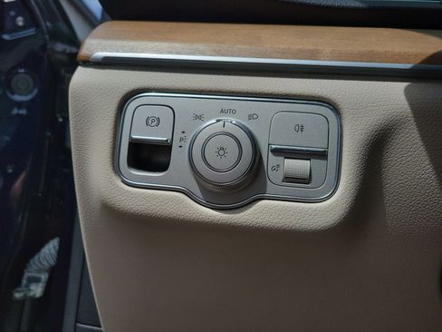 Certified 2022 Mercedes-Benz GLE 350 4MATIC image 25