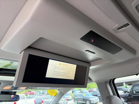 Used 2020 Toyota Sienna Limited Premium w/ Carpet Mat Package AWD/4WD image 18