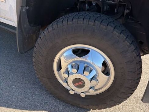 Used 2015 GMC Sierra 3500 Denali w/ Duramax Plus Package image 12