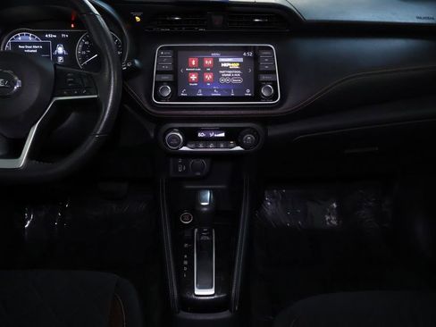 Used 2020 Nissan Kicks SR w/ Exterior Package image 16