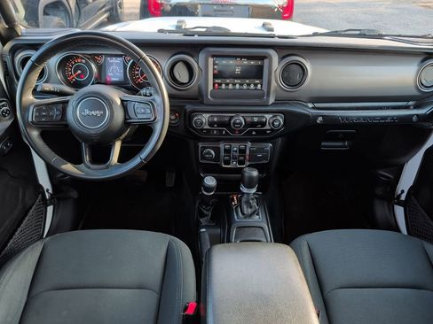 Used 2022 Jeep Wrangler Unlimited Sport image 15