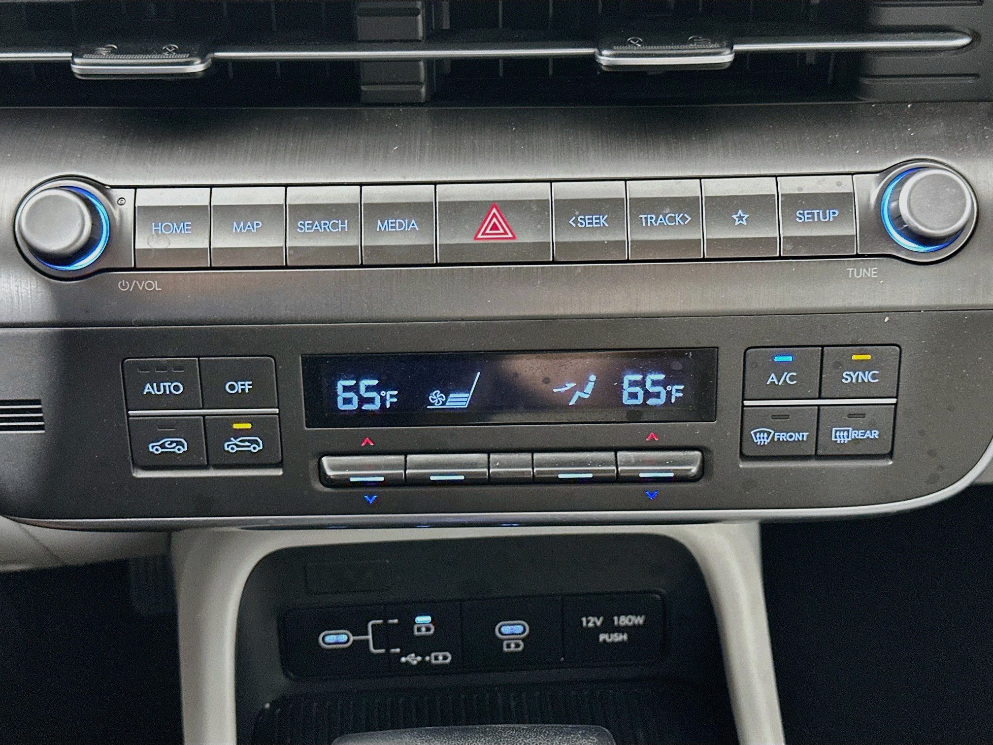 Used 2025 Hyundai Kona SEL AWD/4WD image 23
