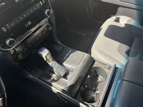 Used 2023 Lexus GX 460 Premium AWD/4WD image 24