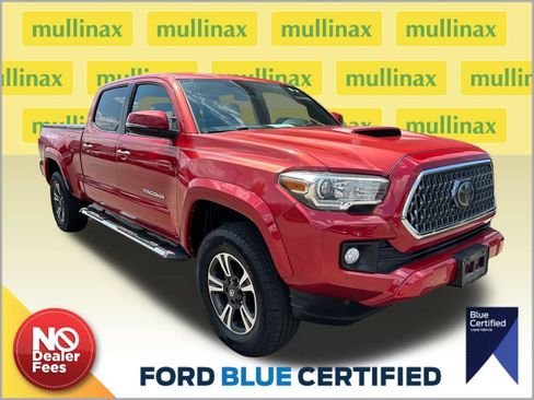Used 2018 Toyota Tacoma TRD Sport RWD image 1