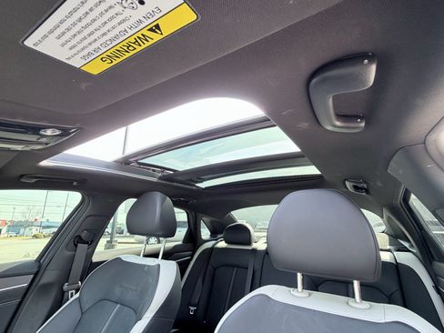 Used 2025 Kia K5 GT-Line w/ GT-Line Premium Package FWD image 9