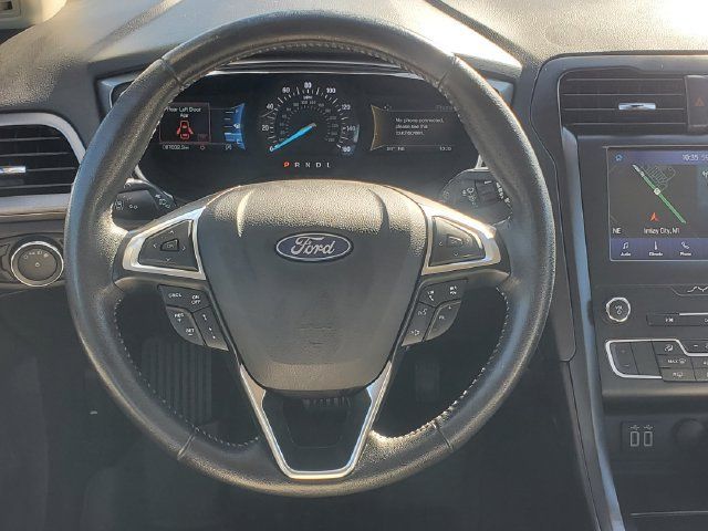 Used 2020 Ford Fusion SE w/ Equipment Group 151A FWD image 24