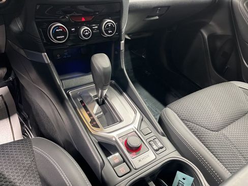 Used 2023 Subaru Forester Premium image 28