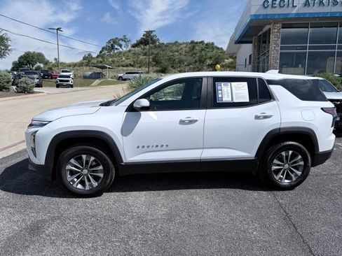Certified 2026 Chevrolet Equinox LT AWD/4WD image 2