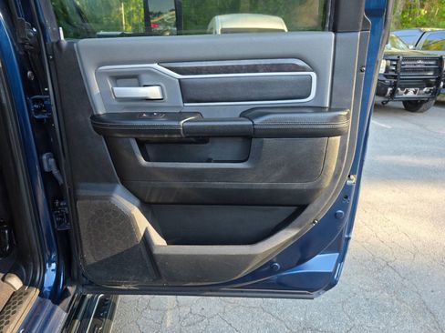 Used 2022 RAM 2500 Big Horn image 28